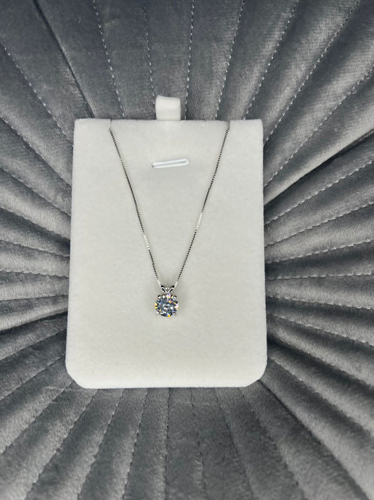 1ct Moissanite Pendant